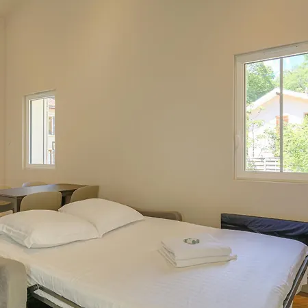 Apartment T2 Neuf Proche Lyon, St-didier-au-mont-d'or *